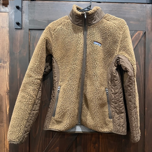 PATAGONIA TEDDY JACKET - Picture 1 of 4